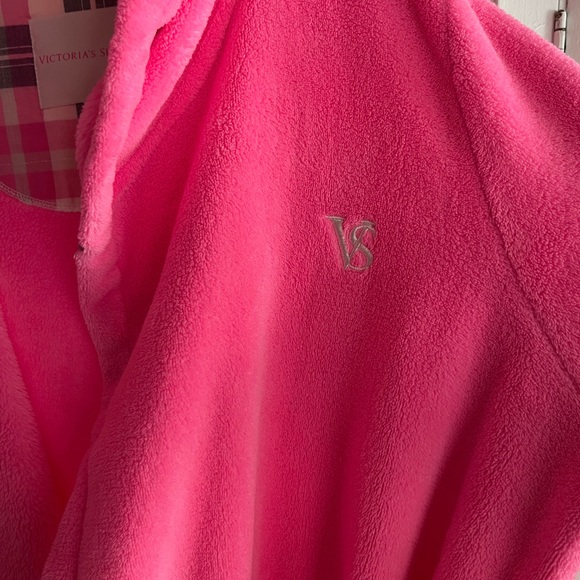 Victoria's Secret Pink Robe - Picture 3 of 3